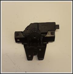 Immagine di Serratura Posteriore Portellone BMW Serie 5 E60 Berlina 51247840617 8196401