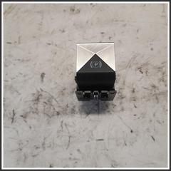 Immagine di nterruttore freno a mano Anteriore Centrale CITROEN DS7 98154172ZD