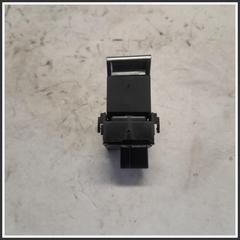 Immagine di Comandi Alzavetri Anteriore Destro CITROEN DS7 98177781DX