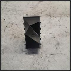 Immagine di Comandi Alzavetri Anteriore Sinistro CITROEN DS7 98177780DX