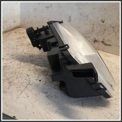 Immagine di Fendinebbia Sinistro  Alogeno MAXUS E-Deliver 9 C00076977 SV63FFL010L