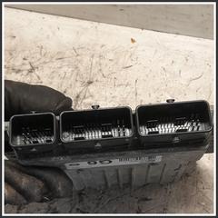 Immagine di Centralina Motore Iniezione ECU NISSAN Juke I 237101KB4A S180153133A