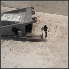 Immagine di Centralina Motore Iniezione ECU MERCEDES Classe A W169 A0004469640 A2661533279