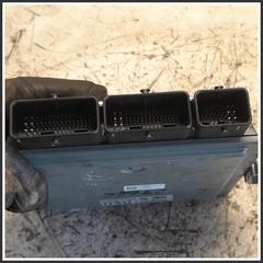 Immagine di Centralina Motore Iniezione ECU NISSAN Juke II 237106PB1A A3C0671330001