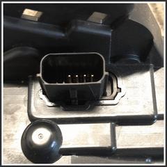 Immagine di Serratura Posteriore Sinistro FORD Puma II 2338041 H1BAA26413CE