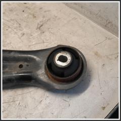 Immagine di Trapezio Anteriore Braccio Braccetto Trasversale Anteriore Sinistro FORD Puma II 2422615 L1TC3051