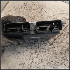 Immagine di Centralina Motore Iniezione ECU MITSUBISHI Colt VI 1860A300 1860095400
