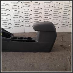 Immagine di Console Centrale FORD Puma II 2598099
