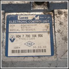 Immagine di Centralina Motore Iniezione ECU RENAULT Clio II Van 7700111205 H0M7700104956