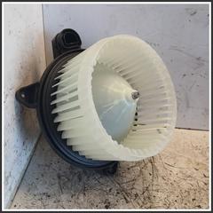Immagine di Ventola Riscaldamento Ventilatore Abitacolo POLESTAR Polestar 2 31497510