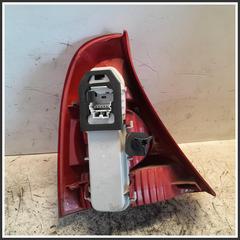 Immagine di Fanale Posteriore Sinistro  Alogeno RENAULT Clio II 8200917487