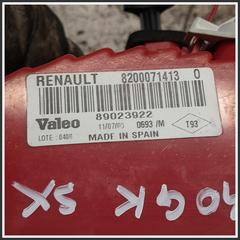 Immagine di Fanale Posteriore Sinistro  Alogeno RENAULT Clio II 7700410515