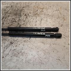 Immagine di Ammortizzatore Portellone Posteriore Idraulico RENAULT Clio II 7700842256 8408HC0340N