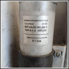 Immagine di Radiatore Condensatore Clima RENAULT Clio II 8200757789 861286C