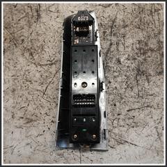 Immagine di Comandi Alzavetri Anteriore Sinistro KIA Sportage II 935701F370SS