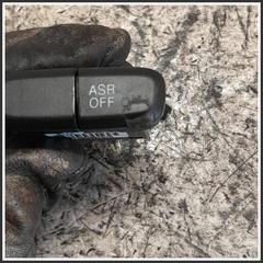 Immagine di Interuttore Luci Emergenza Anteriore Centrale FIAT Panda III 07355367570