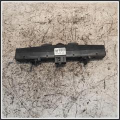 Immagine di Comandi Multifunzionali Anteriore Centrale OPEL Zafira B 13129281
