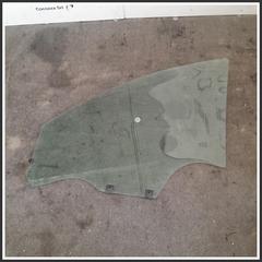 Immagine di Vetro Cristallo Laterale Scendente Anteriore Destro DACIA Sandero III 803007279R