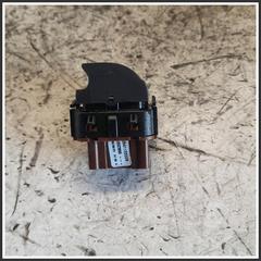 Immagine di Comandi Alzavetri Anteriore Sinistro DACIA Sandero III 254113300R