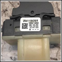 Immagine di Comandi Alzavetri Posteriore Sinistro DACIA Sandero III 254118439R