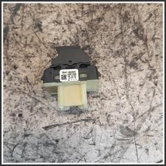 Immagine di Comandi Alzavetri Anteriore Destro DACIA Sandero III 254118439R