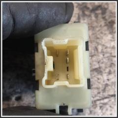 Immagine di Comandi Alzavetri Anteriore Destro DACIA Sandero III 254118439R