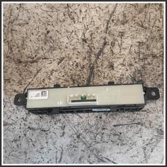 Immagine di Comandi Multifunzionali Anteriore Centrale DACIA Sandero III 283E83210R