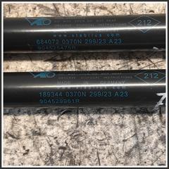 Immagine di Ammortizzatore Portellone Posteriore Idraulico DACIA Sandero III 904513457R 904529961R