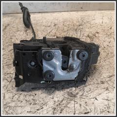 Immagine di Serratura Posteriore Destro RENAULT Captur I 805023047R 40727224