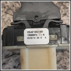Immagine di Comandi Alzavetri Posteriore Destro RENAULT Captur I 254218614R