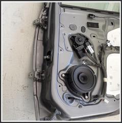 Immagine di Porta Posteriore Destra RENAULT Scénic III X-Mod 821009283R