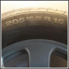 Immagine di Cerchio Singolo Lega 15 Pollici 7.0J 5 X ET 39 AUDI A4 8E5 Avant