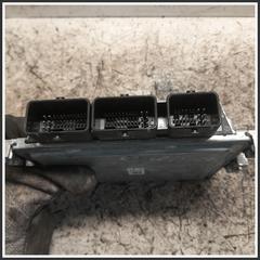 Immagine di Centralina Motore Iniezione ECU FORD Kuga I 1570697 5WS40862CT