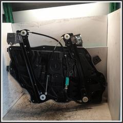 Immagine di Alzacristallo Elettrico Anteriore Destro TESLA MODEL Y 152680100C