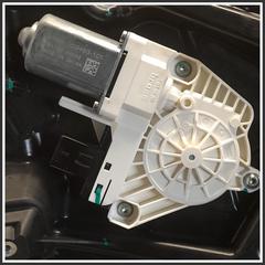 Immagine di Alzacristallo Elettrico Posteriore Sinistro TESLA MODEL Y 152680200C
