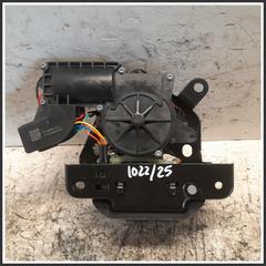 Immagine di Serratura Posteriore Portellone TESLA MODEL Y 1500604CNB 