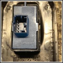 Immagine di Comandi Alzavetri Anteriore Destro FIAT Fiorino III 735461282