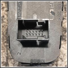 Immagine di Comandi Multifunzionali Anteriore Centrale FIAT Fiorino III 735461122