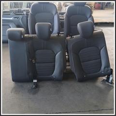 Immagine di Set Sedili Completi MG ZS II 10753220ASA