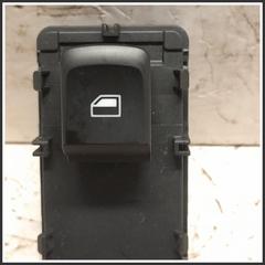 Immagine di Comandi Alzavetri Posteriore Destro MG ZS II 10470993