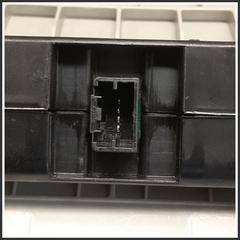 Immagine di Plafoniera Anteriore Centrale MG ZS II 10567189ASA 10364191