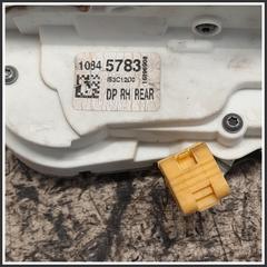 Immagine di Serratura Posteriore Destro MG ZS II 10640594 10845783