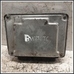 Immagine di Centralina Motore Iniezione ECU VOLKSWAGEN Polo IV 045906019C 0281010697