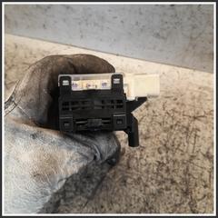 Immagine di Leva Comando Devioluci SUZUKI SX4 3721062JA1000 173744