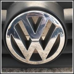 Immagine di Griglia Cofano Inferiore Paraurti Centrale VOLKSWAGEN Polo IV 6Q0853653C9B9 6Q0853651
