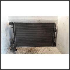 Immagine di Radiatore Acqua Motore VOLKSWAGEN Polo IV 1.4 AMF 6Q0121253R 