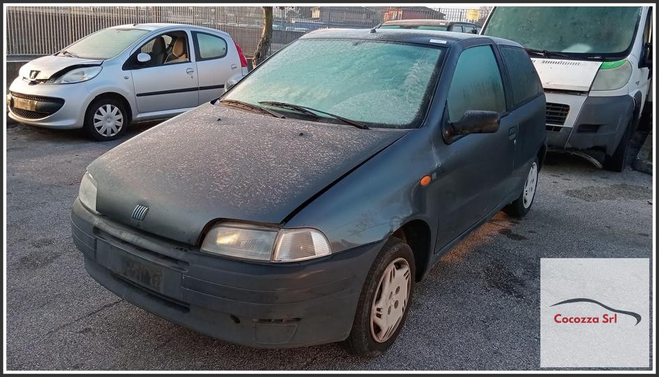 Immagine di FIAT PUNTO 1a Serie (dal 11/93 al 10/99) 55 6 speed Ber. 3p/b/1108cc