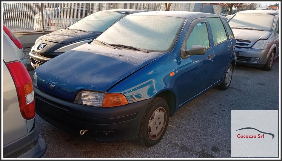 Immagine di FIAT PUNTO 1a Serie (dal 11/93 al 10/99) 55 Sole Ber. 3p/b/1108cc