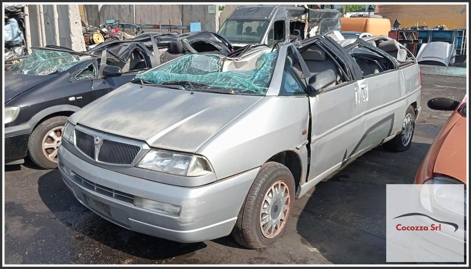 Immagine di LANCIA Z(eta) 2.0 JTD 220AN5 RHZ 80Kw Multispace, 5 p. 1999-10 - 2001-07