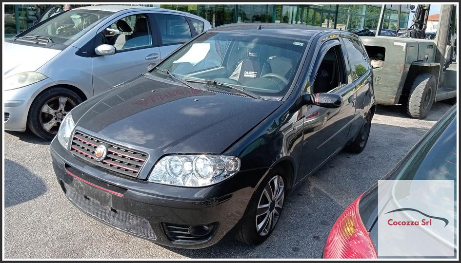 Immagine di FIAT Punto II 1.3 JTD Multijet Active, 16v. 188AXH1A 188A9000 51Kw Berlina, 3 p. 2003-06 - 2011-04